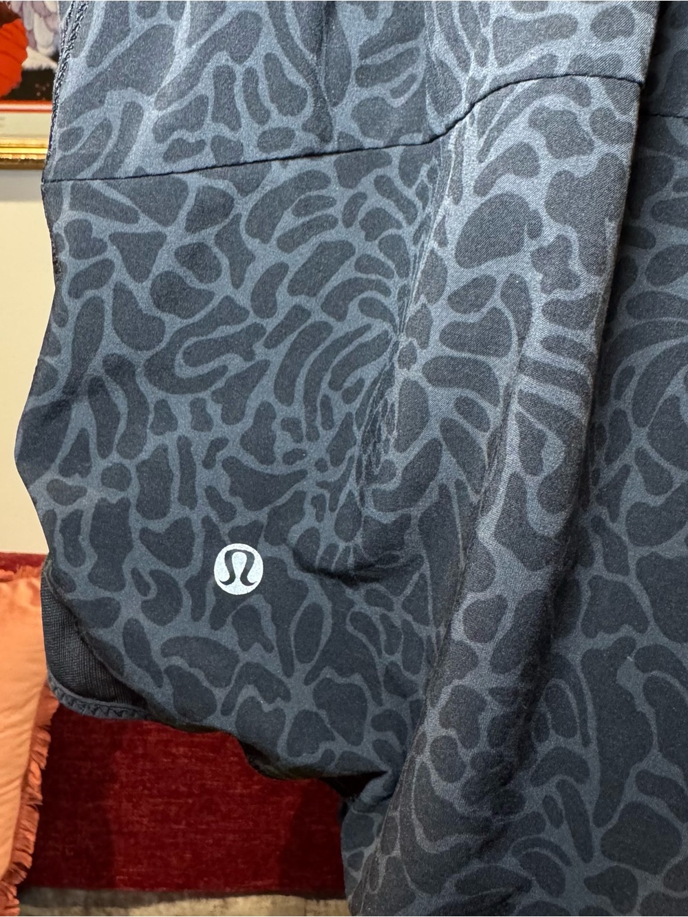 Lululemon Black Floral Print Reversible Running Shorts - Picture 4 of 8